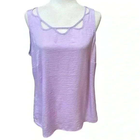 Cabi Cutout Top in Lavender Purple Size M - Picture 3 of 8